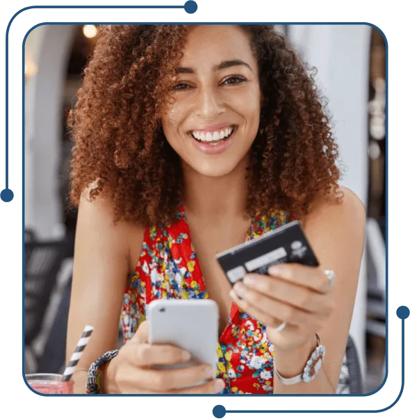 Capture d'écran d'une femme avec une carte d'entreprise dans TramitApp